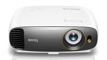 BenQ представила новый DLP-проектор CineHome W1700