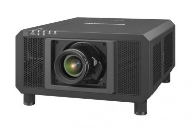 Panasonic выпустила 4K-проектор PT-RQ32K