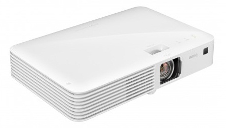 BenQ представила новый портативный проектор CH100