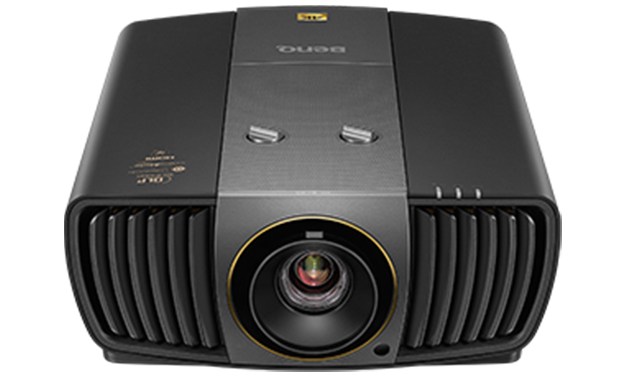 BenQ выпустила цифровой проектор X12000 